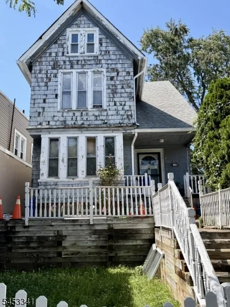 311 N 8Th St Prospect Park, NJ 07508