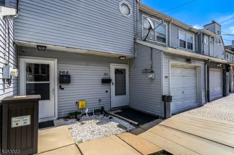 263 Ripley Pl