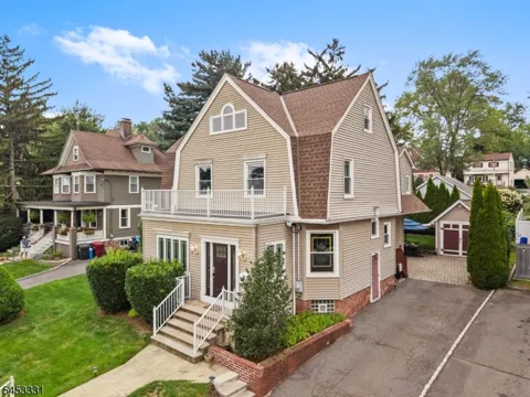 159 Hillside Ave