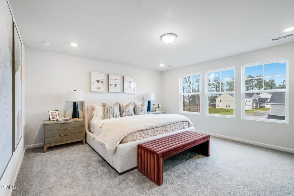 1041 Red Finch Way Angier, NC 27501