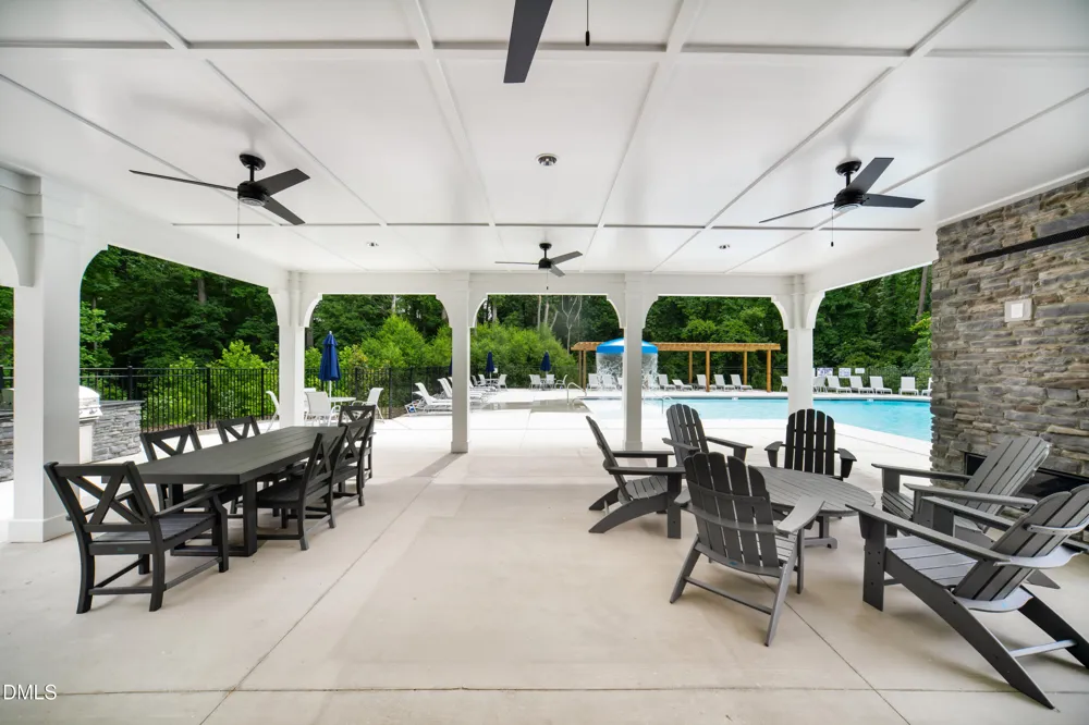 1041 Red Finch Way Angier, NC 27501