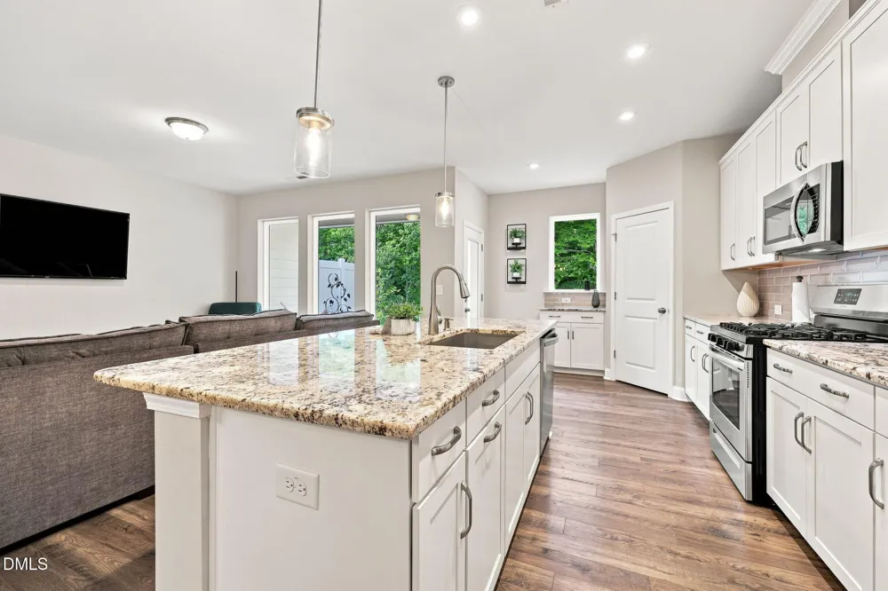 272 Deardom Way Chapel Hill, NC 27516