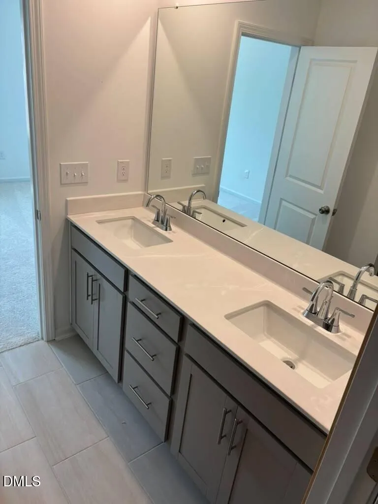 2160 Mica Rdg Lane Durham, NC 27703