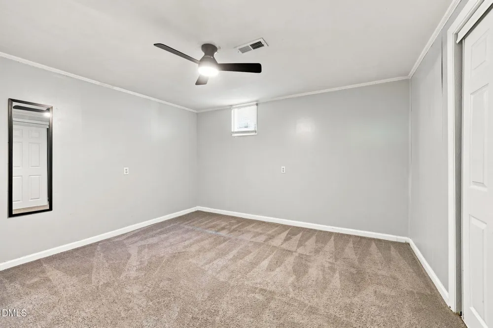 8718 Rollingwood Road Chapel Hill, NC 27516