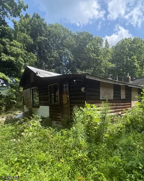 10 Flat Bush Rd