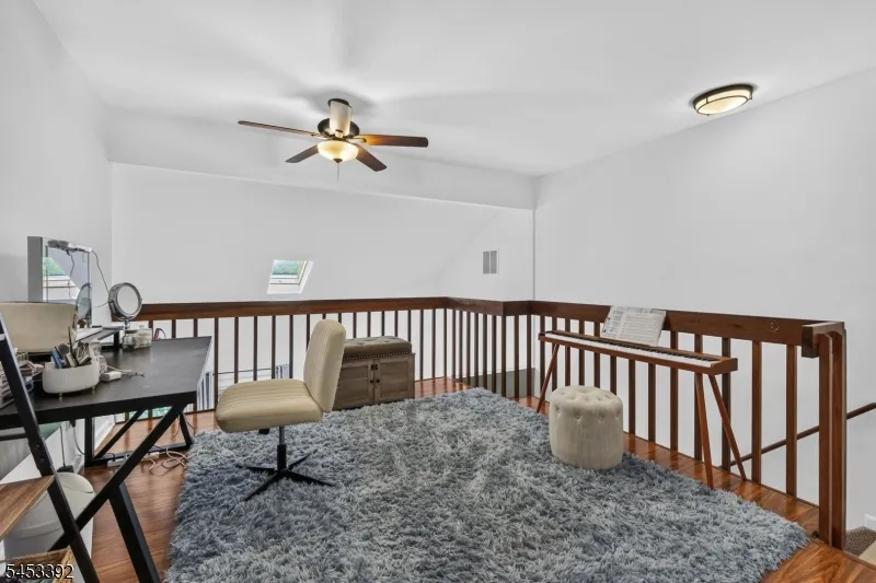 2 Eagle Dr Hampton, NJ 07860