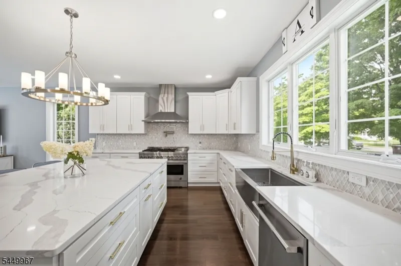 189 HIGHFIELD LANE Nutley, NJ 07110