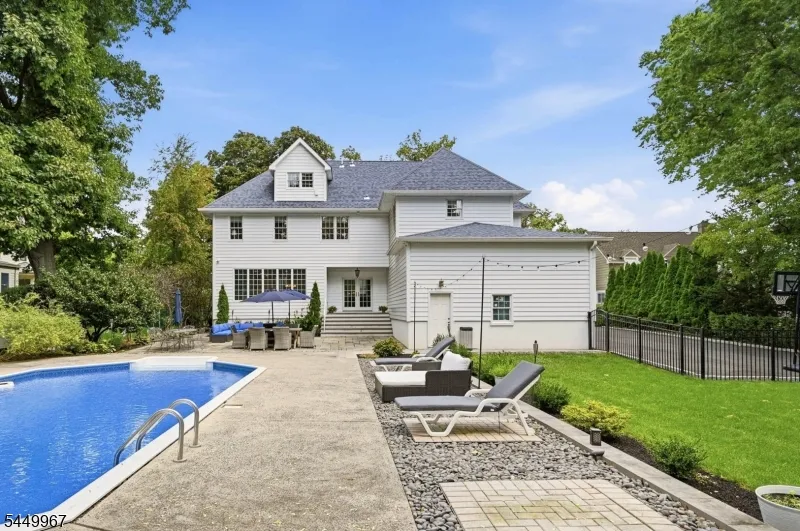189 HIGHFIELD LANE Nutley, NJ 07110