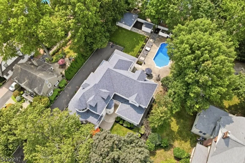 189 HIGHFIELD LANE Nutley, NJ 07110