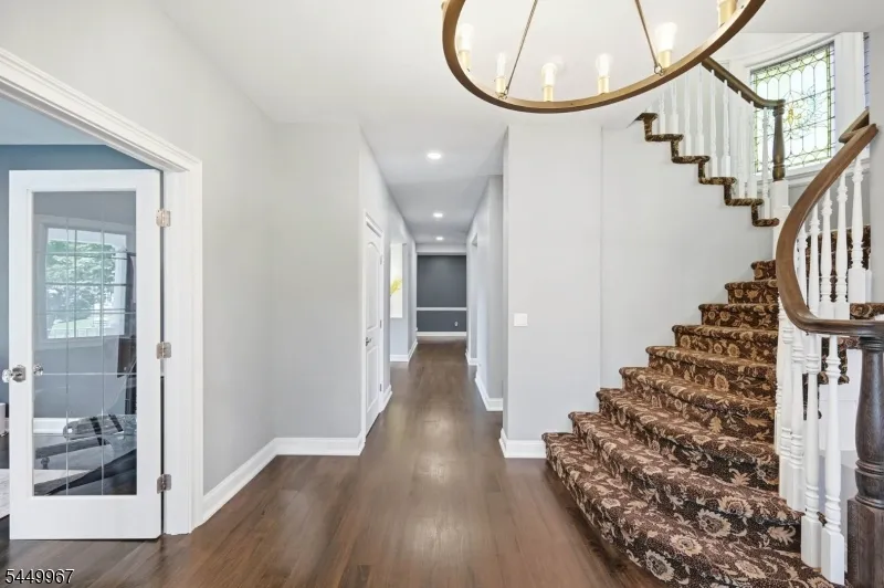 189 HIGHFIELD LANE Nutley, NJ 07110
