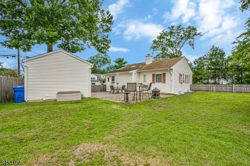 2 Orchid Pl Middlesex, NJ 08846