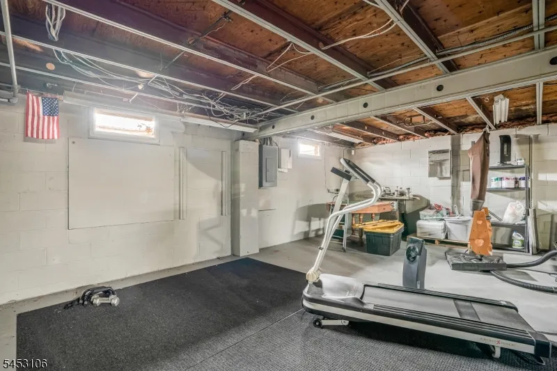 2 Orchid Pl Middlesex, NJ 08846
