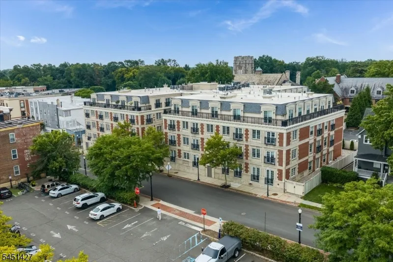 111 Prospect St #4A Unit 4A Westfield Town, NJ 07090