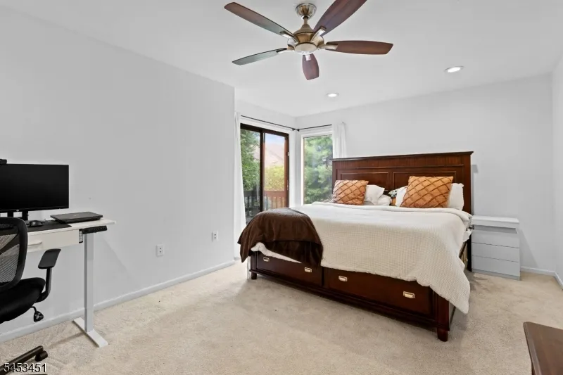 142 Riverbend Dr North Brunswick, NJ 08902