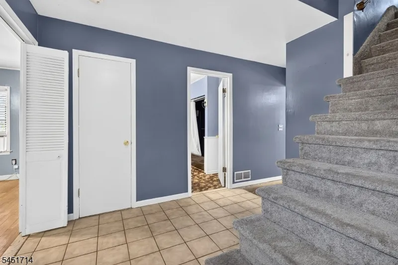 510 Cook Ave Middlesex, NJ 08846