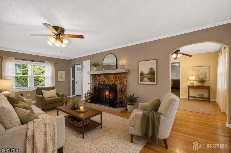 510 Cook Ave Middlesex, NJ 08846