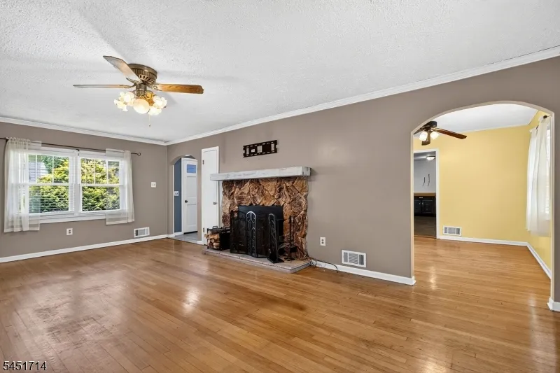 510 Cook Ave Middlesex, NJ 08846