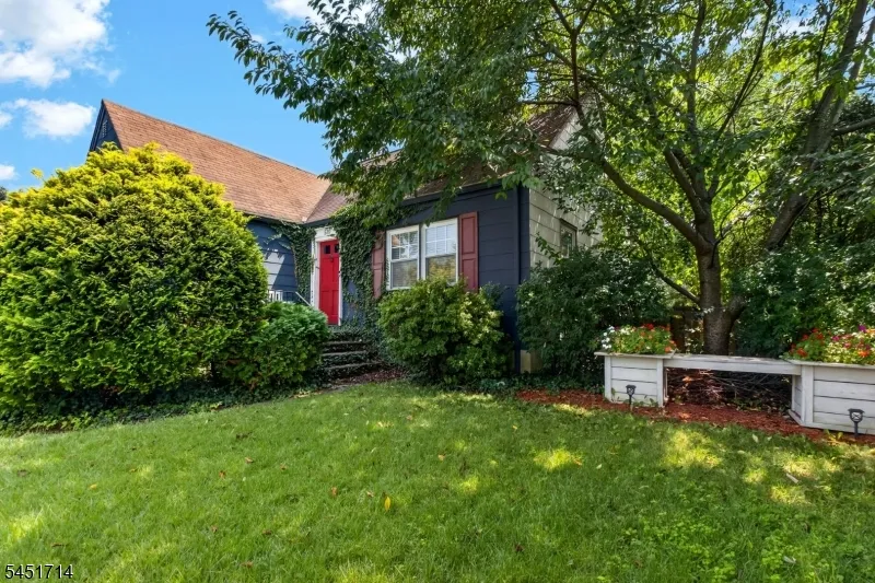 510 Cook Ave Middlesex, NJ 08846