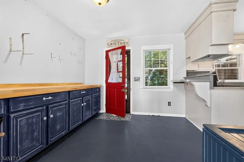 510 Cook Ave Middlesex, NJ 08846