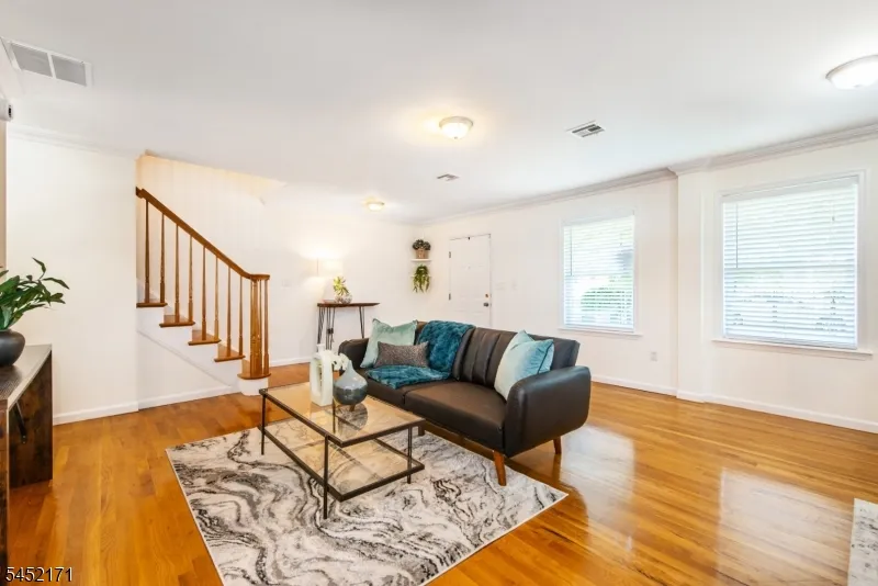 54 S Maple Ave #D Unit D East Orange City, NJ 07018