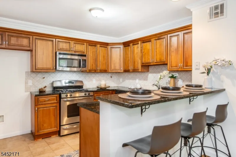 54 S Maple Ave #D Unit D East Orange City, NJ 07018