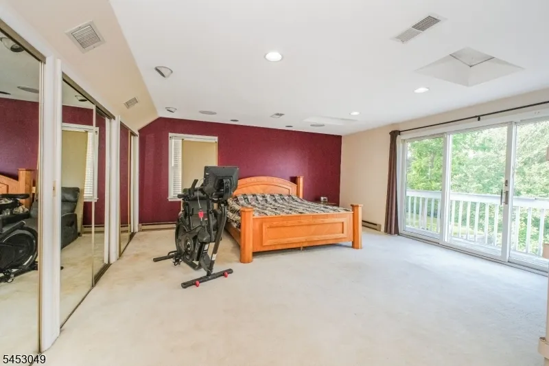 472 Summit Rd Mountainside, NJ 07092