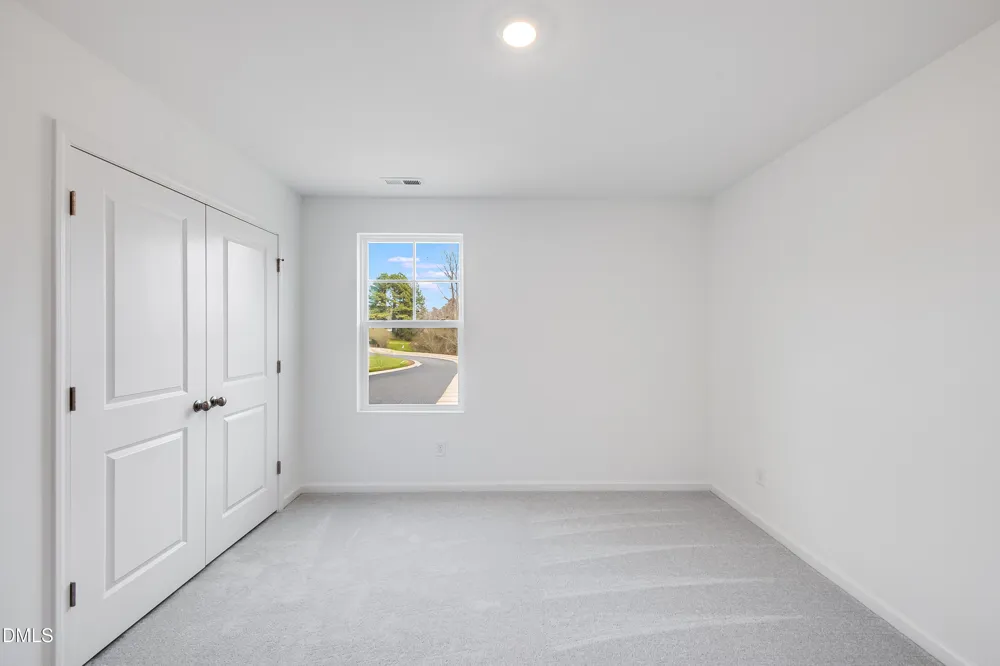 1040 Red Finch Way Angier, NC 27501
