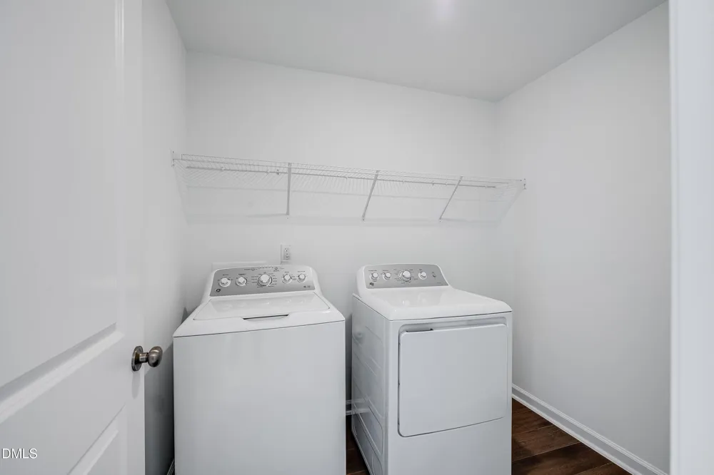 1040 Red Finch Way Angier, NC 27501