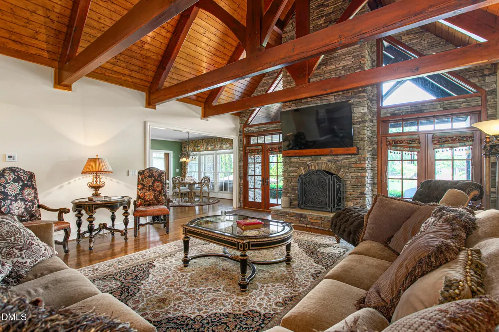 841 Dunleigh Drive Burlington, NC 27215