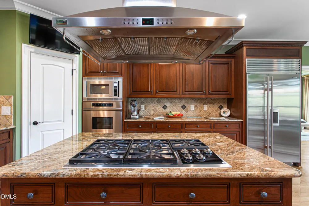 841 Dunleigh Drive Burlington, NC 27215