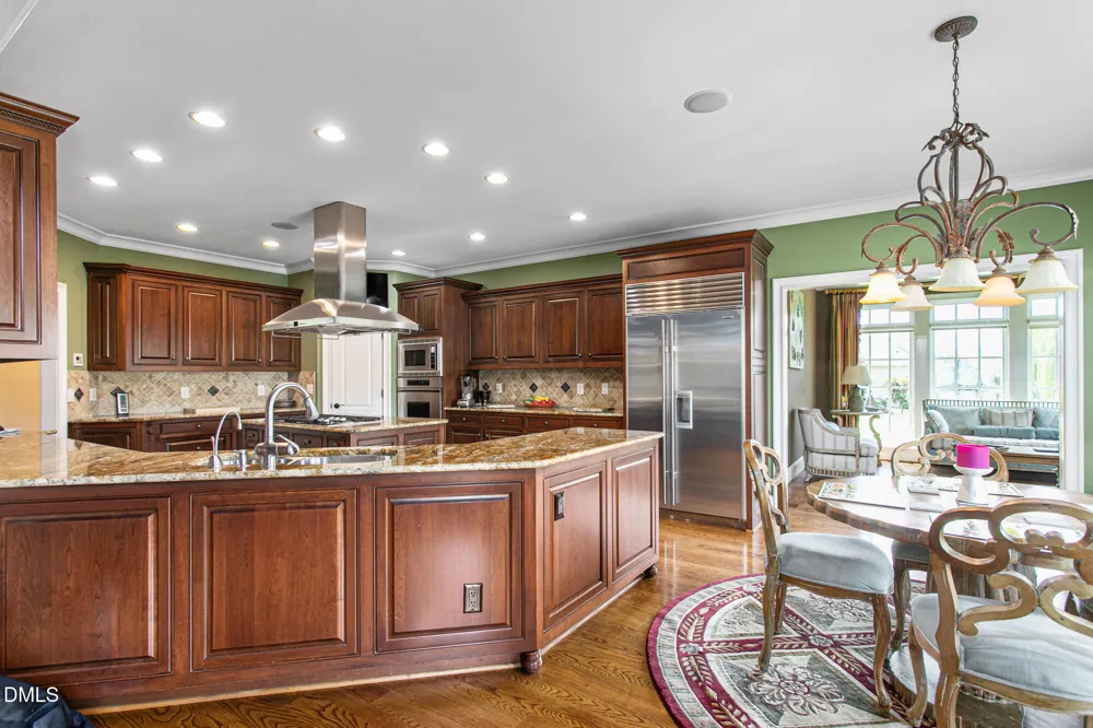 841 Dunleigh Drive Burlington, NC 27215