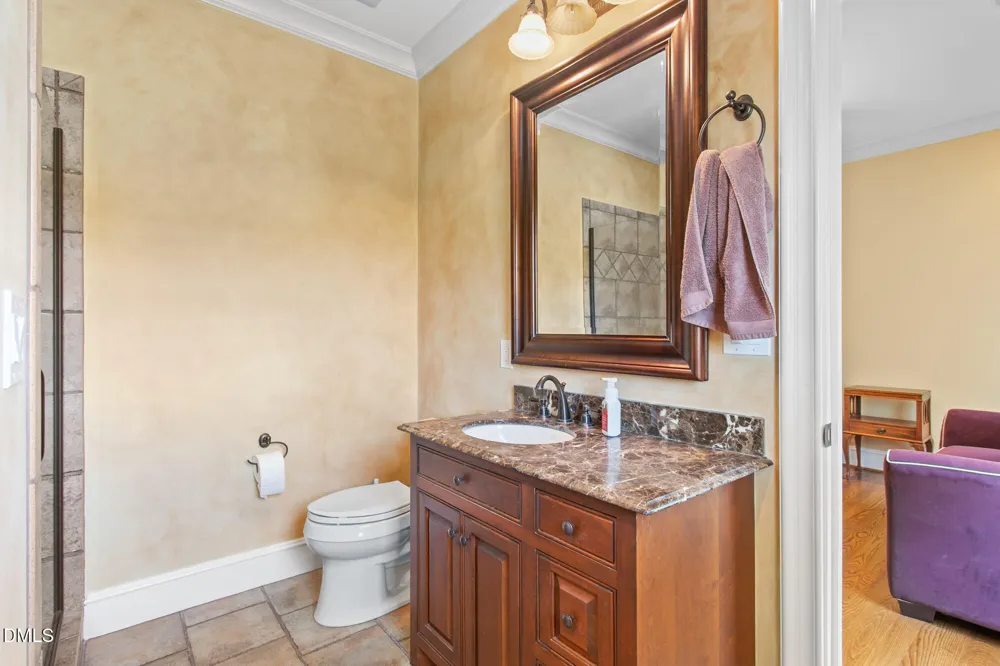 841 Dunleigh Drive Burlington, NC 27215