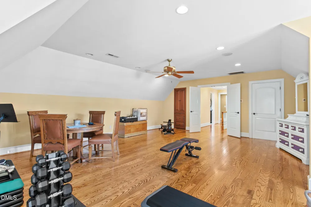 841 Dunleigh Drive Burlington, NC 27215