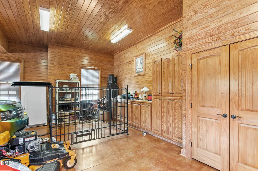 841 Dunleigh Drive Burlington, NC 27215