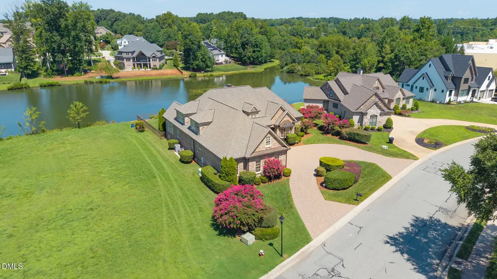 841 Dunleigh Drive Burlington, NC 27215