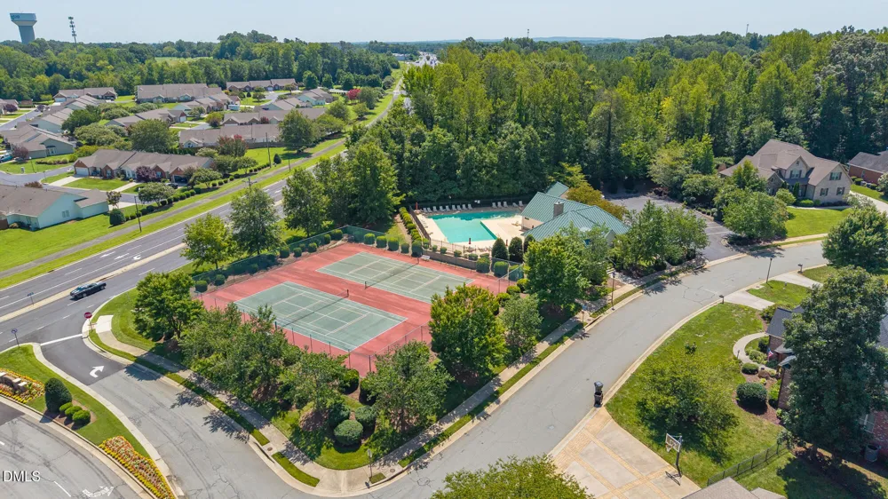 841 Dunleigh Drive Burlington, NC 27215
