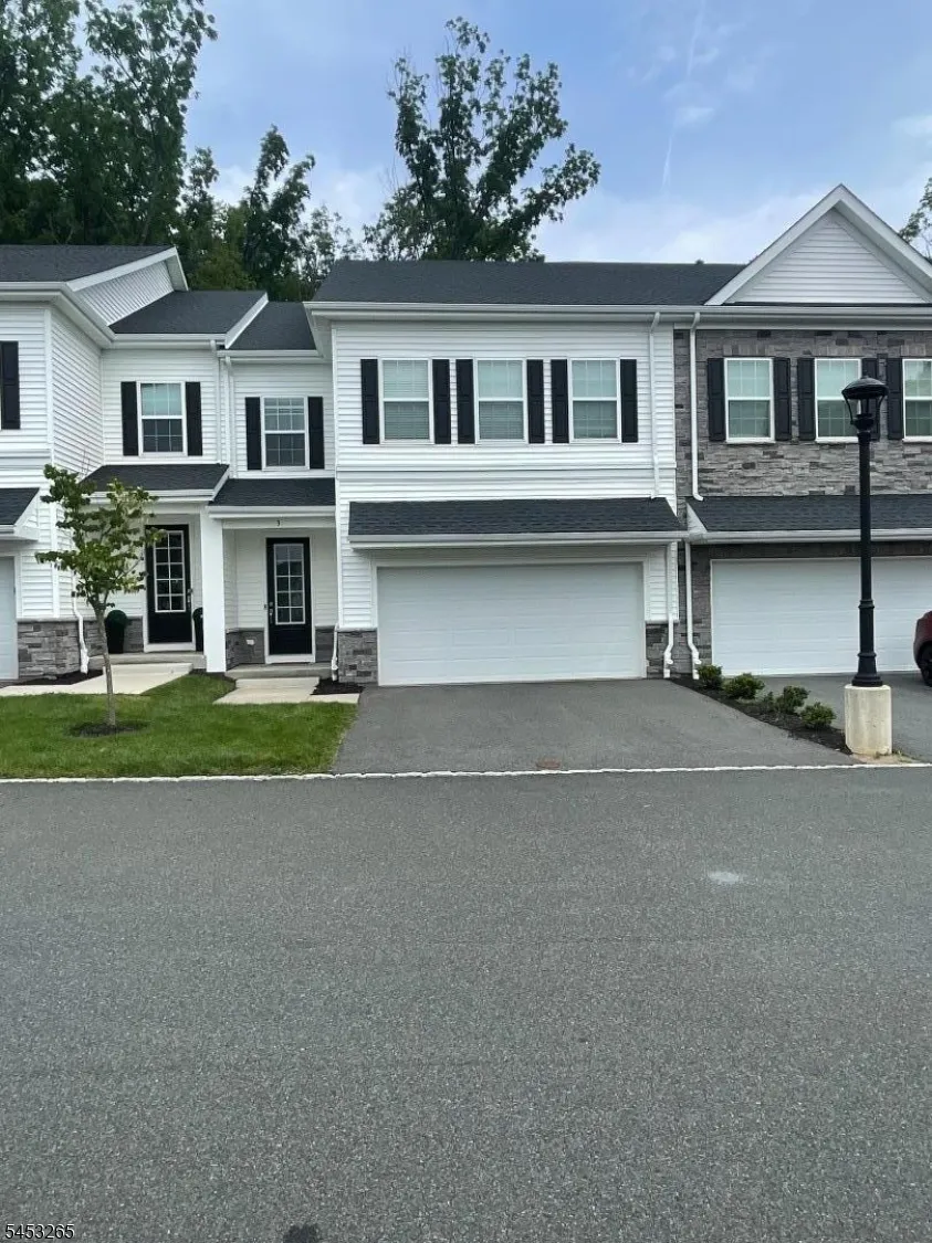 3 MYERS TERRACE Morris Plains, NJ 07950