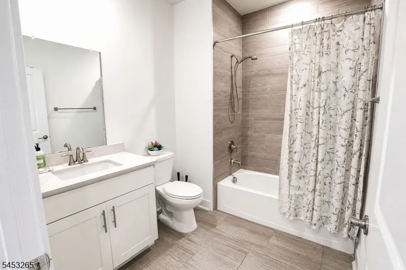 3 MYERS TERRACE Morris Plains, NJ 07950