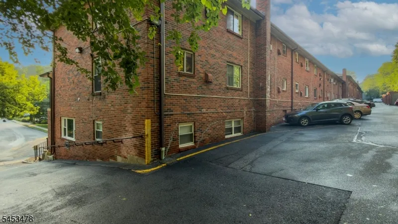 37 Espy Rd #6B Unit 6B Caldwell, NJ 07006