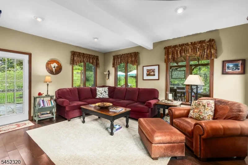 85 Old Turnpike Rd Washington, NJ 07865