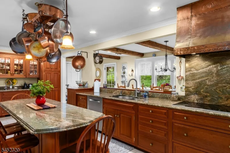 85 Old Turnpike Rd Washington, NJ 07865