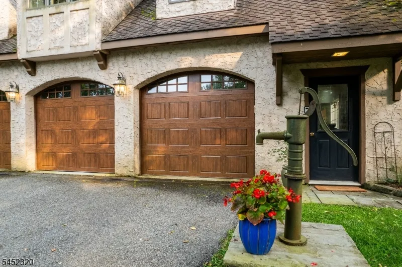 85 Old Turnpike Rd Washington, NJ 07865