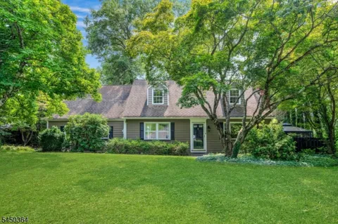 843 Long Hill Rd