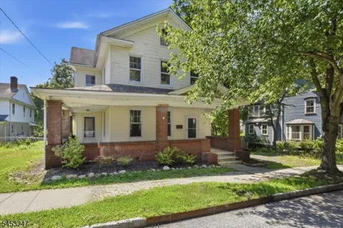 36 Church St