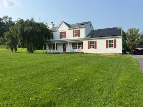 4 Fox Chase Rd