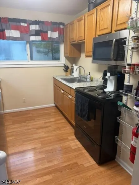 117 Vermont Trl Hopatcong, NJ 07843