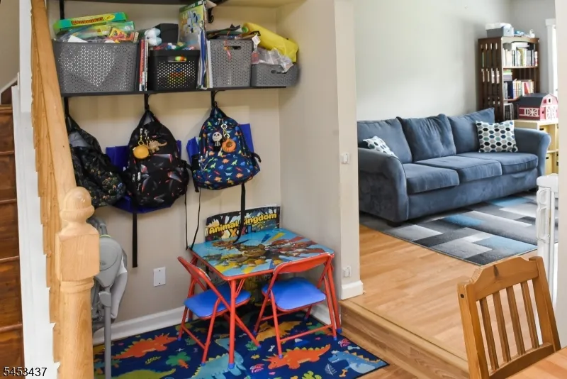 117 Vermont Trl Hopatcong, NJ 07843