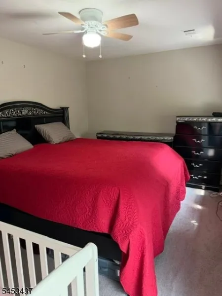 117 Vermont Trl Hopatcong, NJ 07843