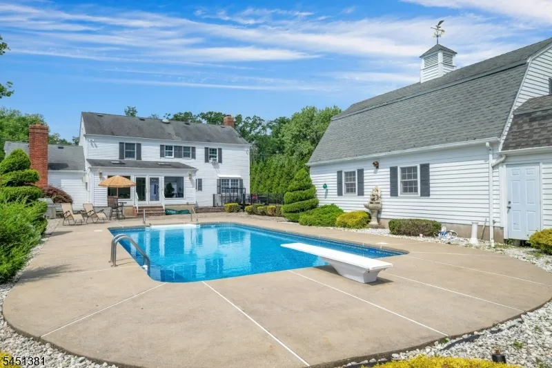 290 Powerville Rd Boonton, NJ 07005