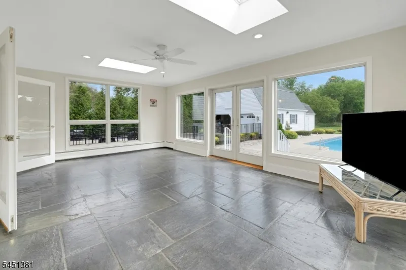 290 Powerville Rd Boonton, NJ 07005